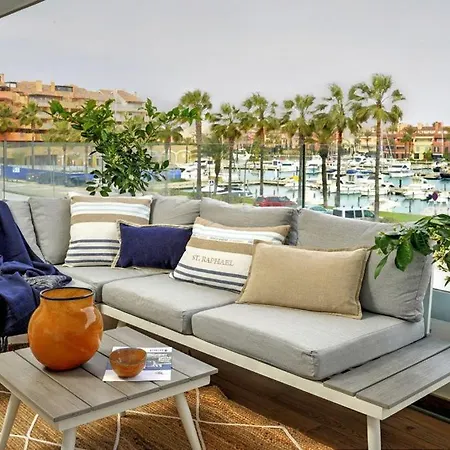 New & Modern - Marina, Apartment Sotogrande